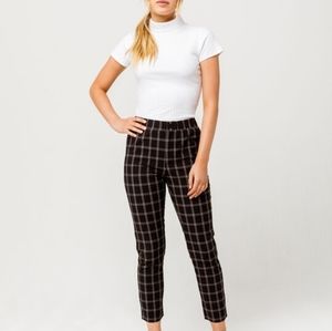 IVY & MAIN pants.      #3054